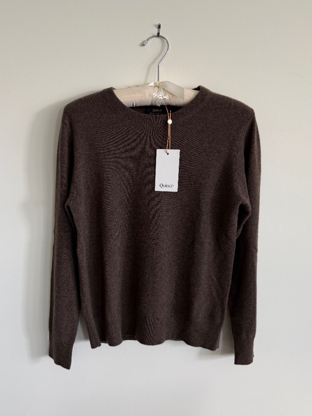 QUINCE NWT Mongolian Cashmere Crewneck Sweater Size Small